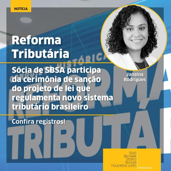 #pracegover fotos em carrossel da cerimônia de sanção da Reforma Tributária no Palácio do Planalto com fundo azul.